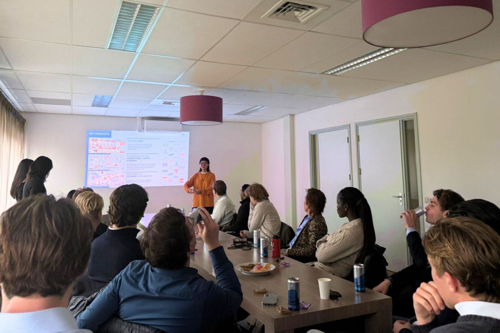 Welcome students from IBHS Amsterdam to our LTP Import Export B.V. office in Hoofddorp